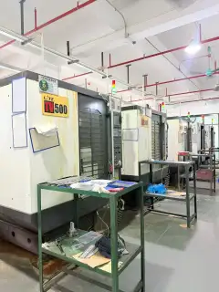 Used LITZ TV 500 Vertical Machining Center with Mitsubishi M 70 A photo 4
