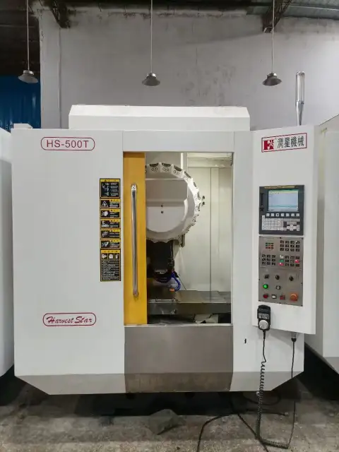 Pusat Pengeboran dan Pengetapan Runxing T 5 Bekas dengan Kontrol FANUC MF