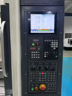 Used Taiqun T-V 856 S Vertical Machining Center with Mitsubishi M 80 photo 2