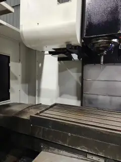Used Taiwan Yawei 1200 Vertical Machining Center photo 3