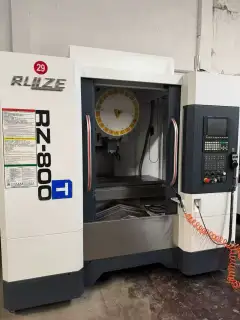 Used Vertical Machining Center with Syntec 22 MA, 2025 photo 5