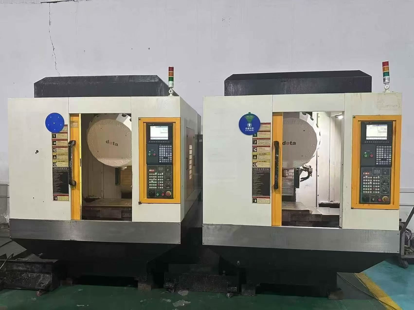 เครื่องเจาะ-ต๊าป Youkang T 5 มือสอง พร้อม Mitsubishi M 70