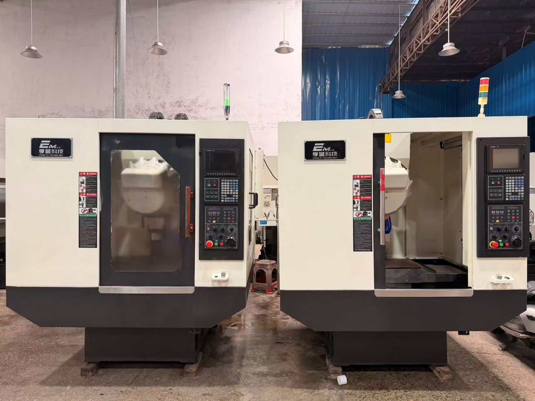 Used Xiangyu T 5 CNC Drilling and Tapping Machine with Mitsubishi M 70