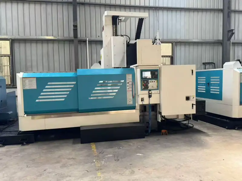 YuHong 1614 Gantry Machining Center with Mitsubishi M 80 Control photo 1