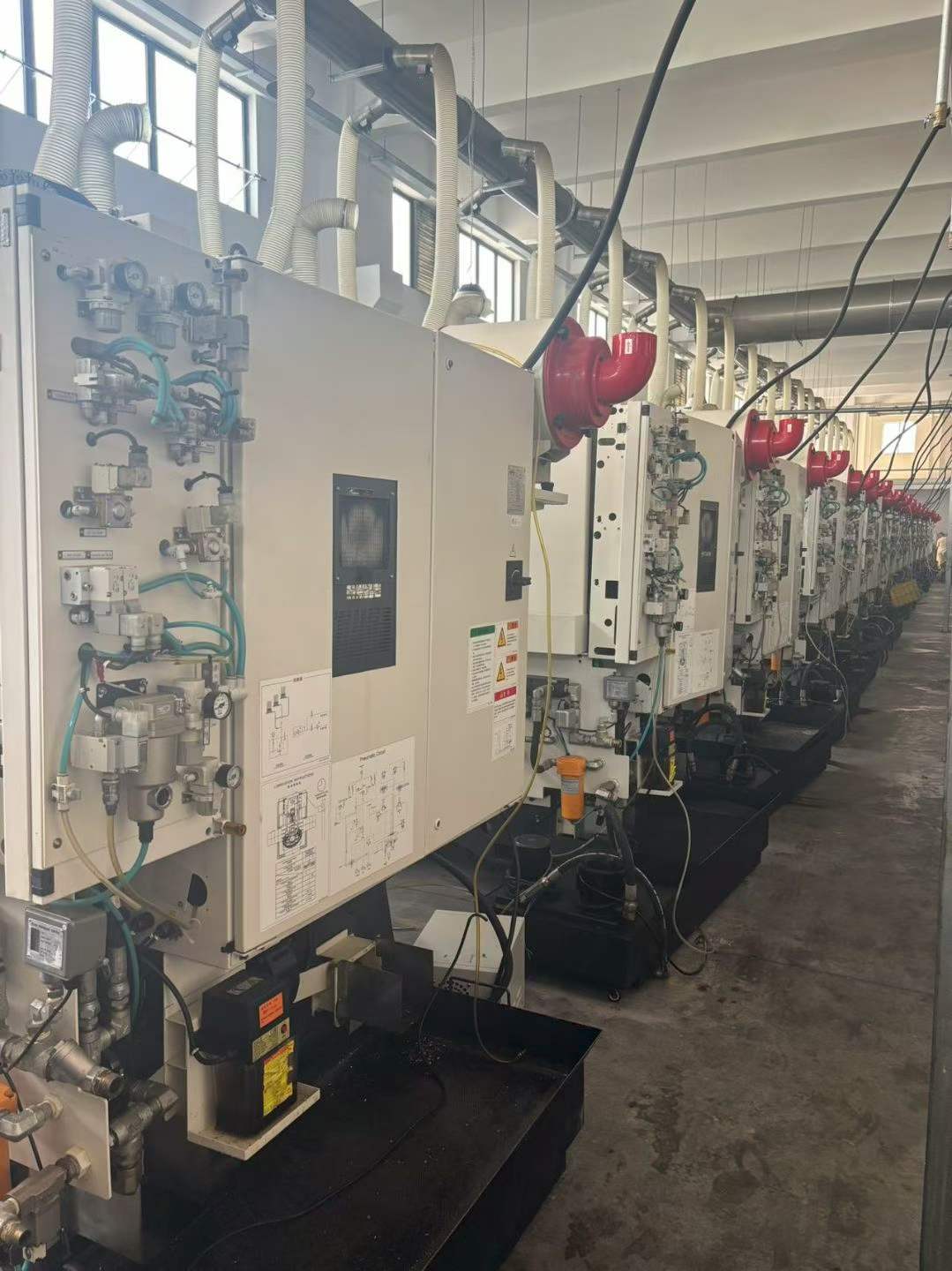 100 Units Doosan T 4050 Drilling and Tapping Center with Mitsubishi M 80 for Sale photo 2