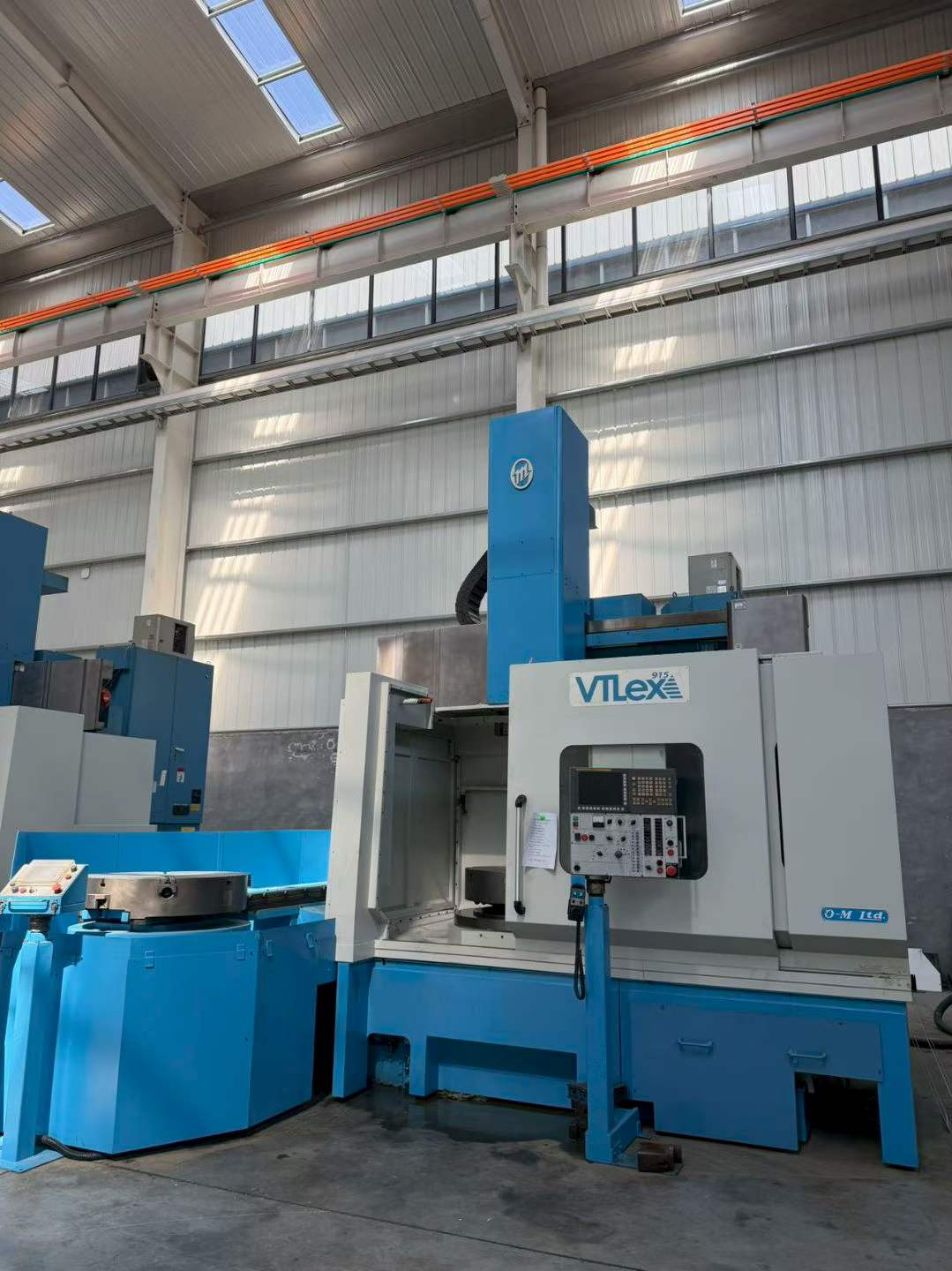 2014 OM VTLEX 915 CNC Vertical Lathe with Fanuc 31 i-MODEL B Control photo 2