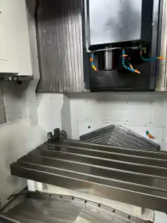 Used Makino F 5 Vertical High-Speed Machining Center photo 2