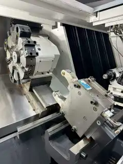 Used Okuma GENOS L 400 II-e CNC Lathe with OSP-P 300 LA-e photo 4