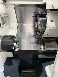 Used Okuma L-250 CNC Lathe photo 5