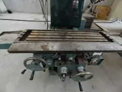 Used Shizuoka Vertical Turret Milling Machine photo 2