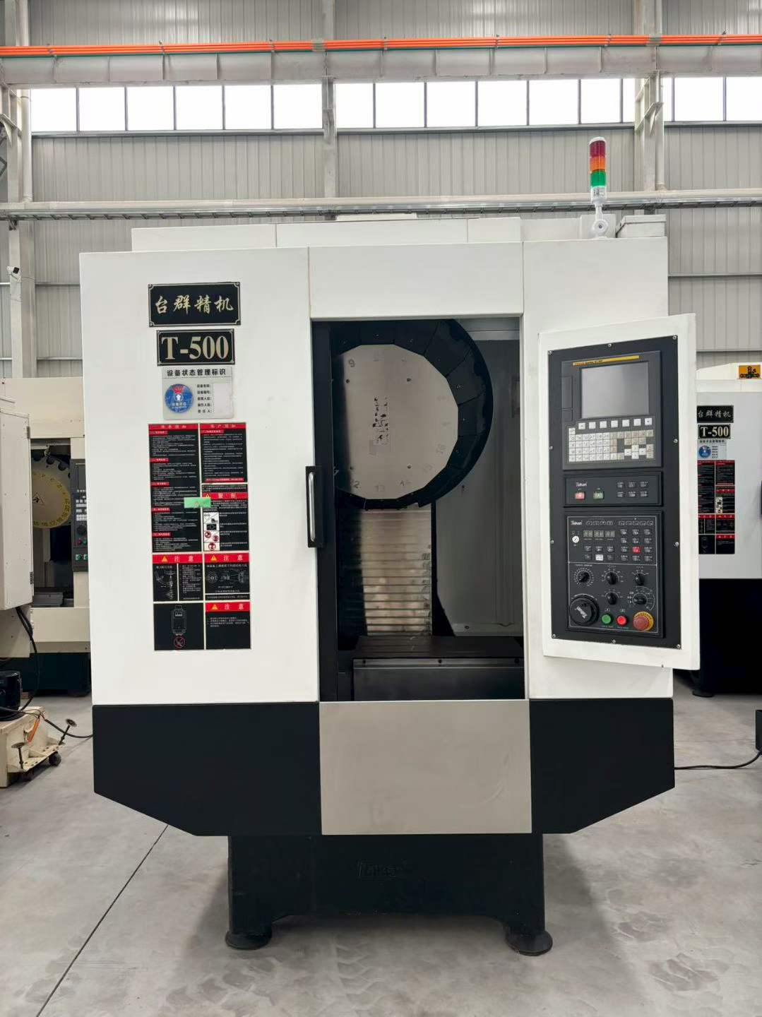 Used Taikan T-500 Drilling and Tapping Center with Fanuc Oi-MF Control photo 2