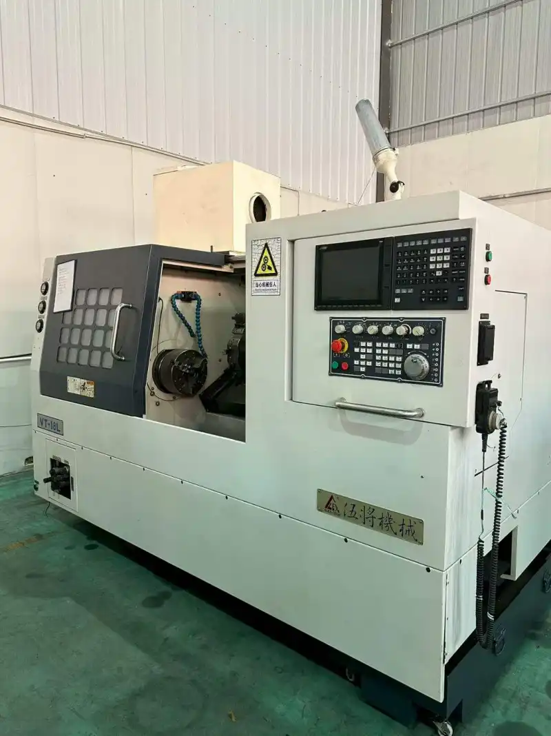 Used Wu Jiang VT-18 L CNC Lathe with Mitsubishi M 80 Control photo 1