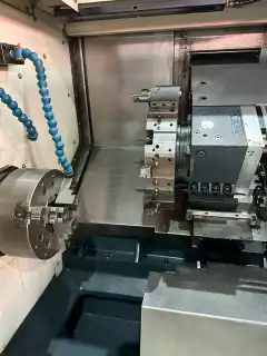 Used Wu Jiang VT-18 L CNC Lathe with Mitsubishi M 80 Control photo 3