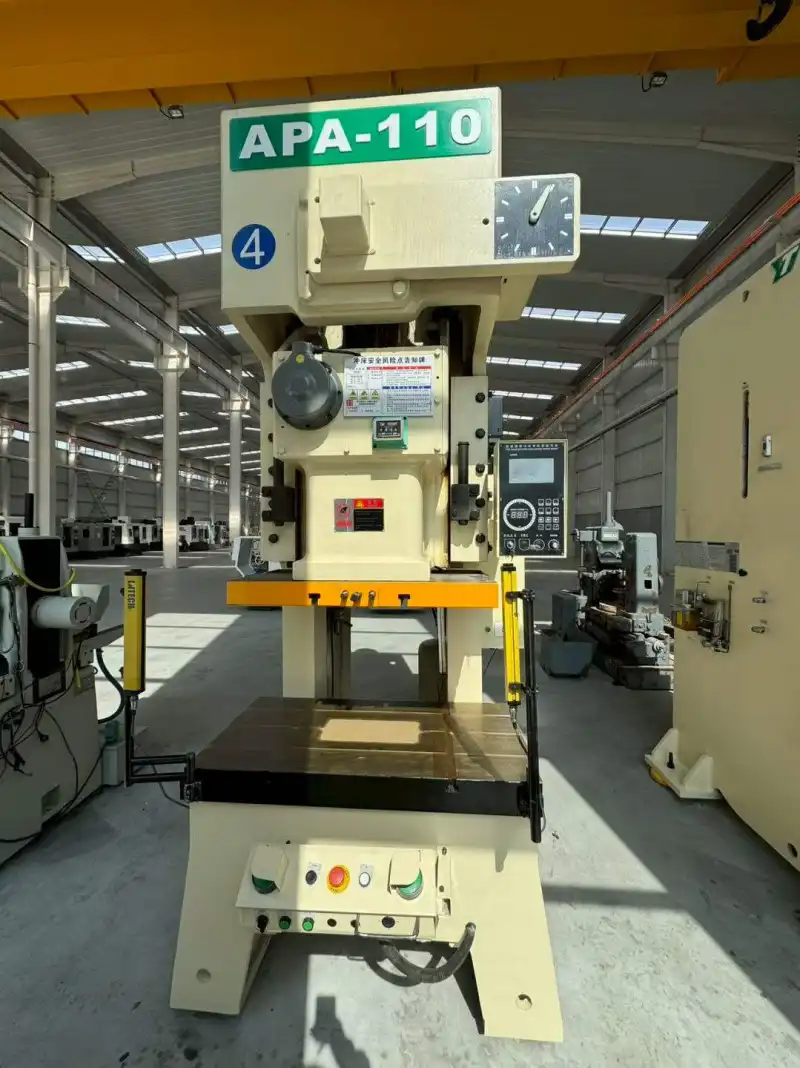 Used Yitian APA-110 High Speed Precision Punch Press photo 1