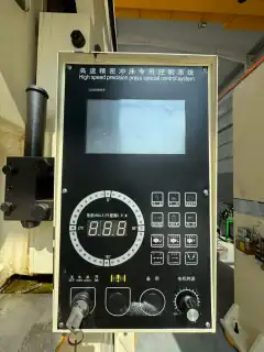 Used Yitian APA-110 High Speed Precision Punch Press photo 3