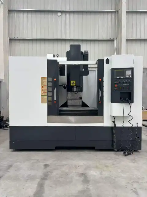 Mesin Vertical Machining Center YLM-1160 B Bekas dengan FANUC 0i-MF