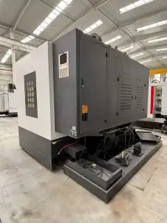 Used YLM-1160 B Vertical Machining Center with Fanuc 0i-MF photo 6
