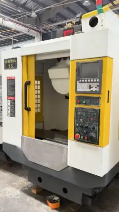 Used Taide T 5 Vertical Machining Center with FANUC MD photo 5