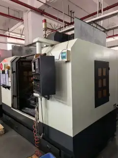 Used Huaya 850 Vertical Machining Center with Mitsubishi M 70 Control photo 4