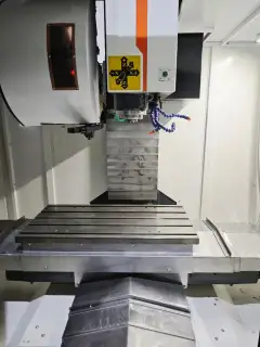 Used Oulangde OLD-V 8 Vertical Machining Center with Mitsubishi M 80 photo 2