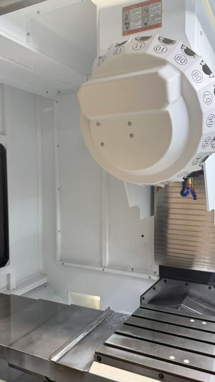 Used Qiaohong T 8 Drilling and Tapping Center with Mitsubishi M 80 Control photo 2