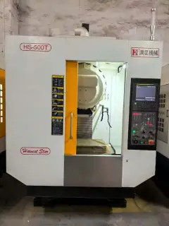 Used Runxing HS-500 T Vertical Machining Center with Fanuc 0i-MF Plus photo 3