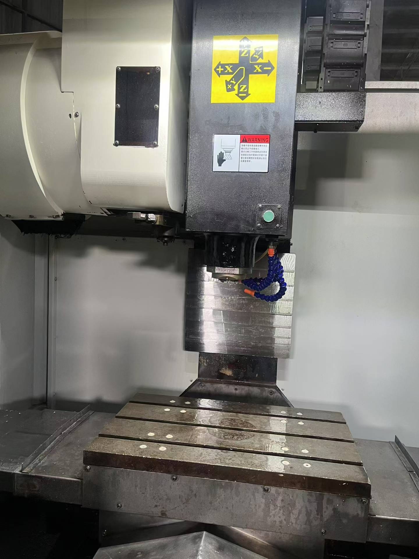 Used Taichin V 6 Vertical Machining Center with Mitsubishi M 70 Control photo 3