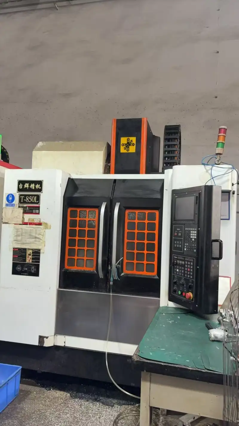 Used Taiqu T-850 L Vertical Machining Center photo 1