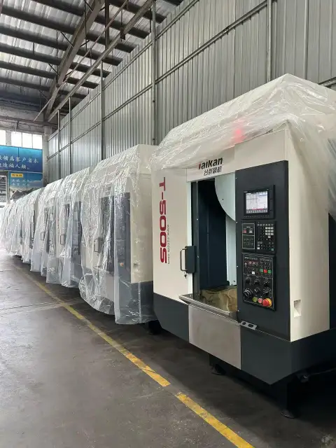Used Taiqun T-500 S Vertical Machining Center with Mitsubishi M80A