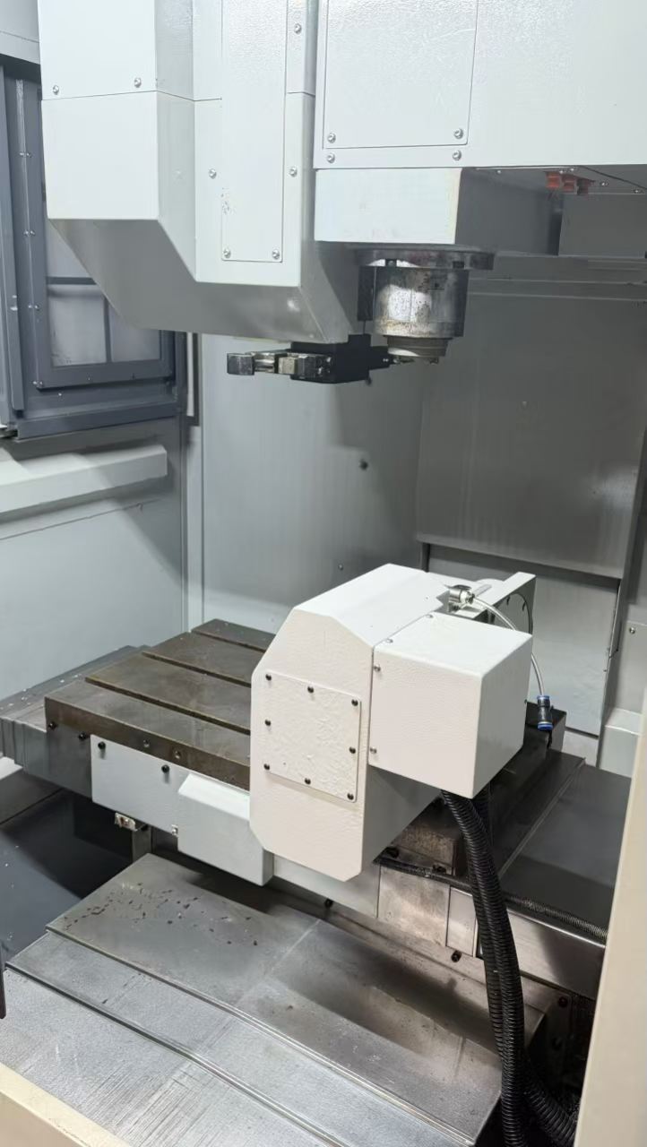 Used Tsugami VA 3 CNC Drilling and Tapping Center with Fanuc photo 4