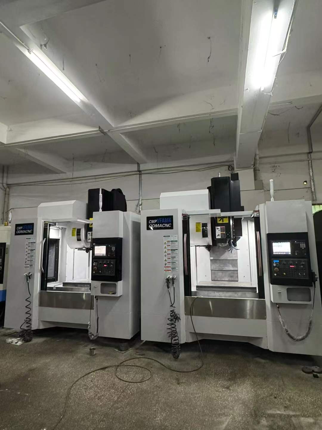 2025 Heavy Duty 866 Vertical Machining Center with Mitsubishi M 80 photo 2