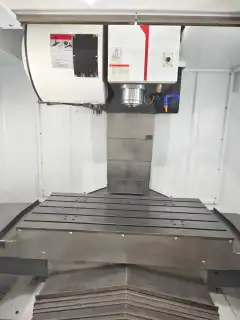 Jugao VL-1160 H Heavy-Duty Machining Center with Mitsubishi M 80 photo 3