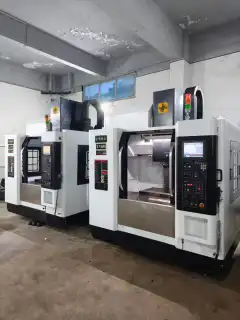 Two Taiwan Takumi Vertical Machining Centers (850 L and T-V 850) with Mitsubishi Control photo 9