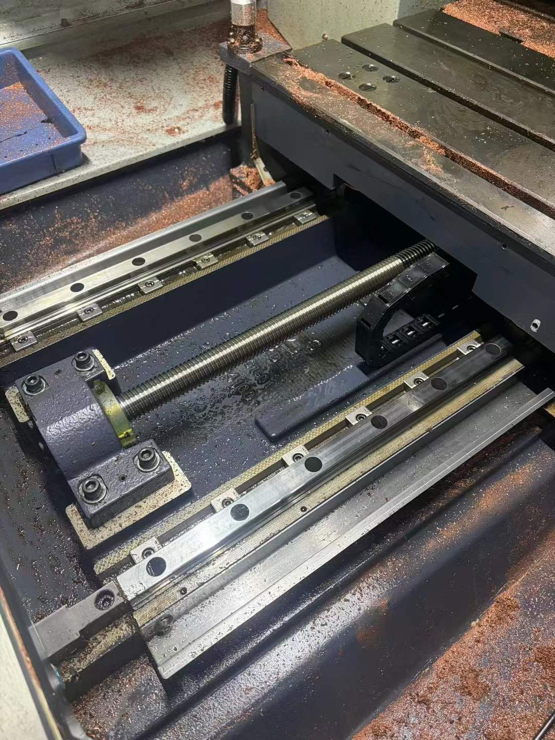 Used 650 Copper-Working Machining Center with SYNTEC 22 MA photo 3