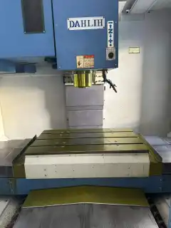 Used Dali 860 Vertical Machining Center with FANUC 0i-MF (2 Units) photo 3