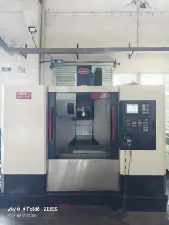 Used Qiaofeng 850 L Vertical Machining Center with Mitsubishi M 70 photo 1