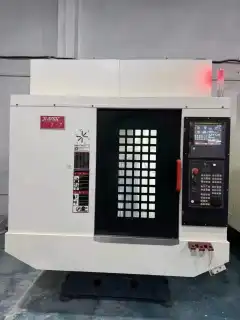 Used Qiaofeng T 7 Drilling and Tapping Center photo 1