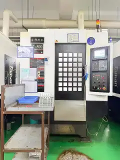 Used Taigun T 500 Vertical Machining Center with Mitsubishi M 70 A photo 3