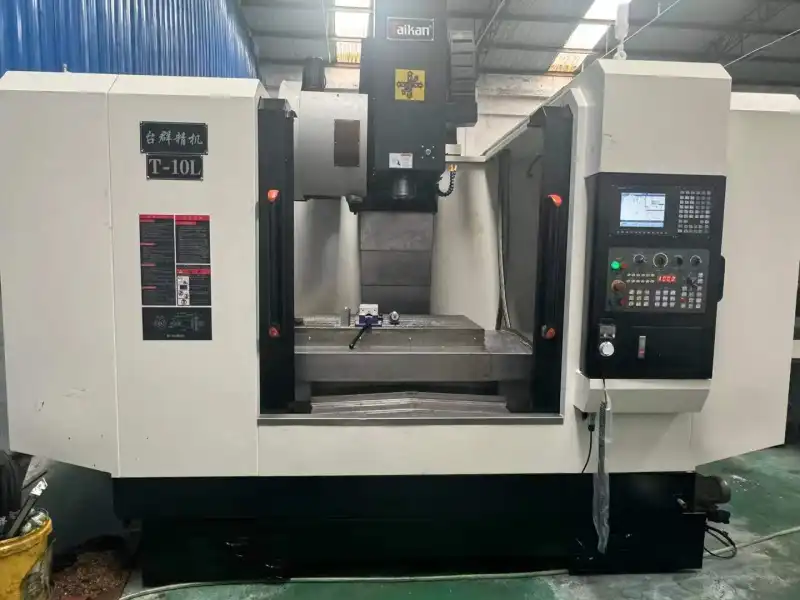 Used Taikan 1060 Machining Center with Mitsubishi M 70-A Control photo 1