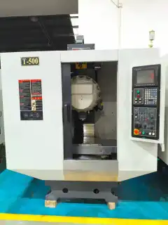 Used Taiqun T 500 Vertical Machining Center with Mitsubishi M 70 photo 3