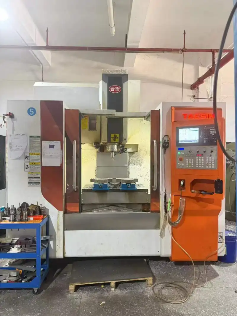Used Taixin 866 Vertical Machining Center with Mitsubishi M 80 Control photo 1