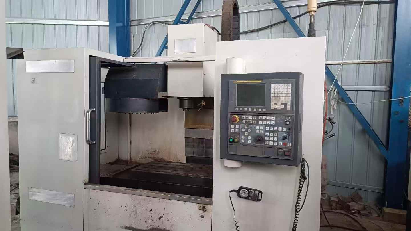 4 Units Shenyang 850 Model Vertical Machining Center with Fanuc MD System, Three Linear Guideways, Umbrella-Type Tool Magazine photo 1