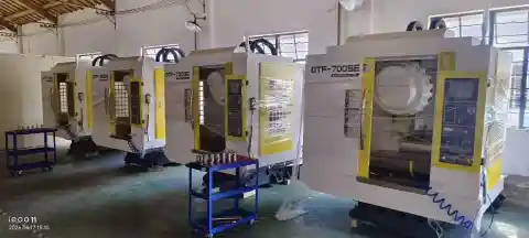 Pusat Pengeboran dan Pengetapan Kecepatan Tinggi Otaifu T 700 SE