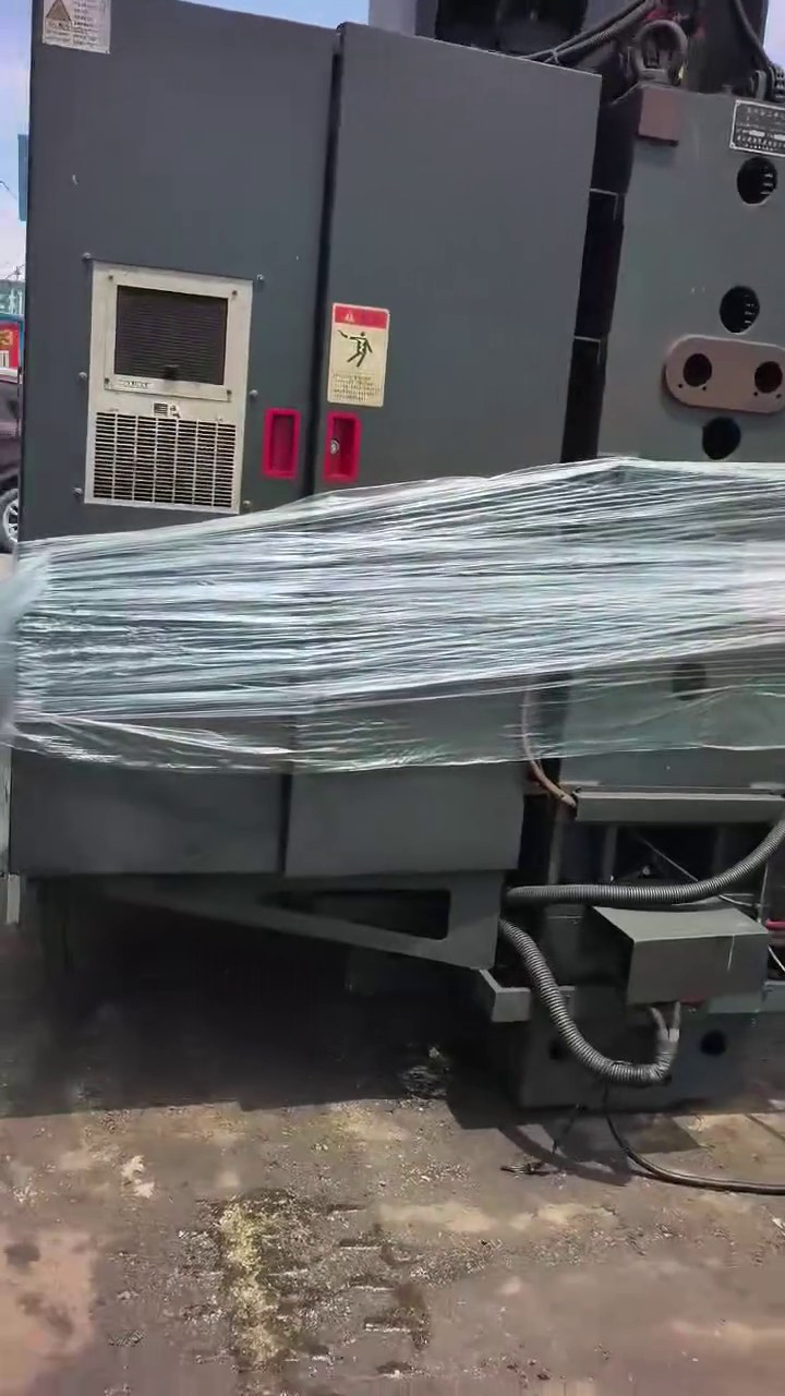 Used 850 Machining Center with FANUC MD video thumbnail