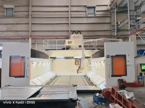 Used GM 3050-5 L 5-Axis Gantry Machining Center