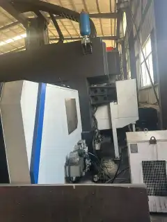 Used Guosheng 2716 Milling Machine with Tool Magazine and Manual Milling Head photo 7