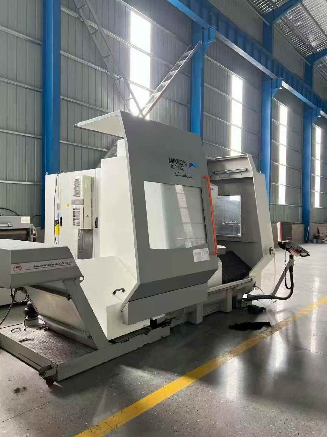 Used Mikron HPM 1350 U 5-Axis Machining Center photo 4