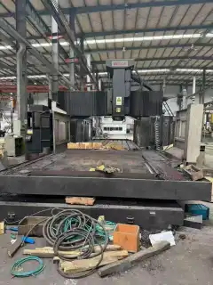Used Taiwan Wei Li 4-Meter Gantry Milling Machine with Vertical/Horizontal Tool Magazine and Automatic Milling Head with Head Magazine photo 4