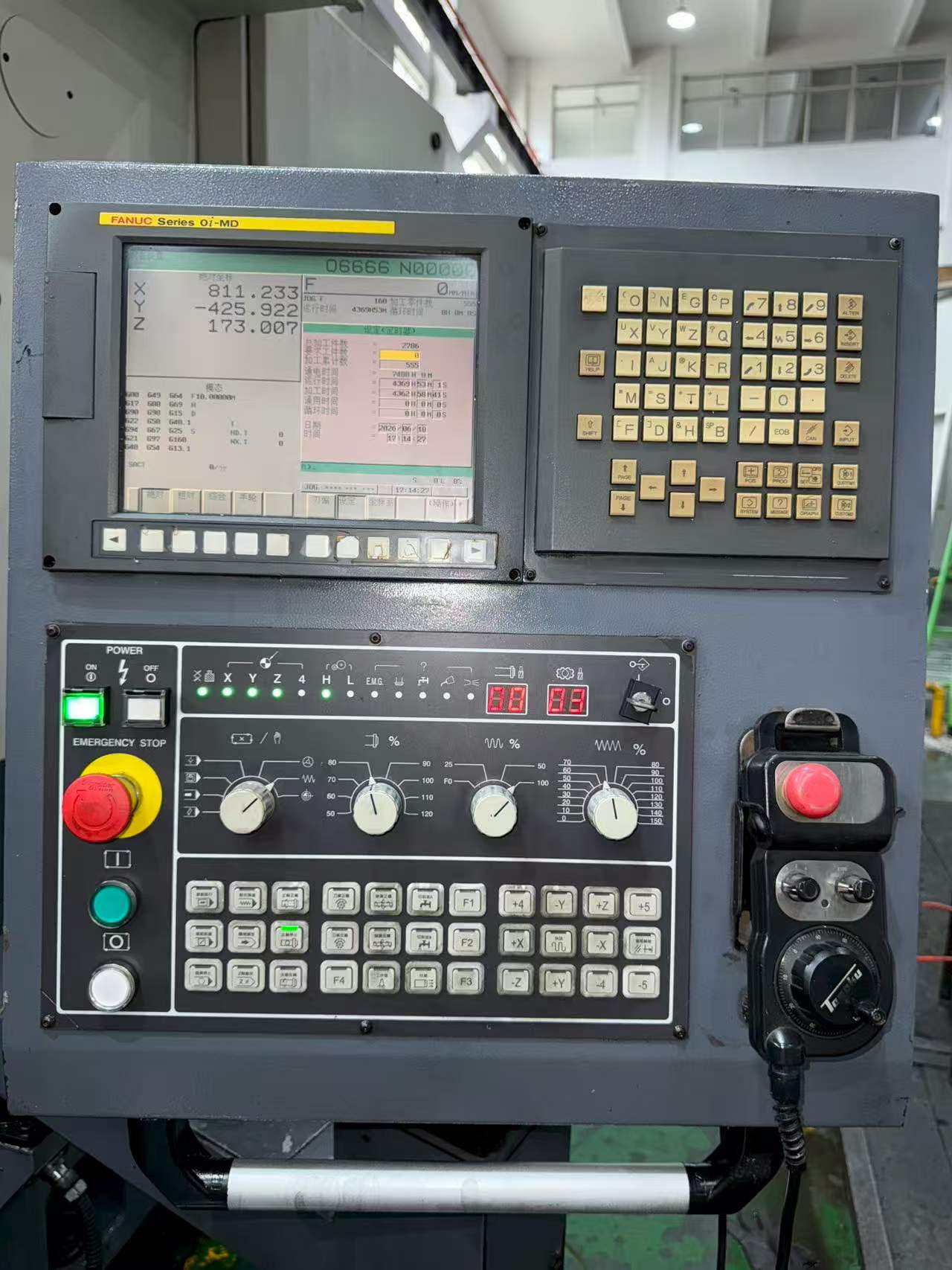 Used Tianrui VM 3018 Gantry Machining Center with Fanuc Control photo 2