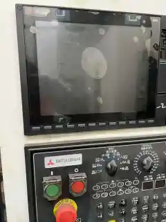Used Yongli 850 Vertical Machining Center with Mitsubishi M 80 photo 2